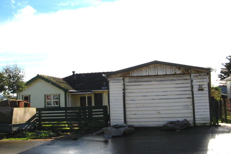 Photo of property in 37 Pearce Street, Bluff, 9814