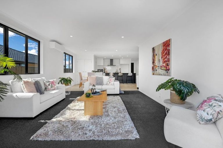 Photo of property in 128 Hitchen Road, Pokeno, 2402