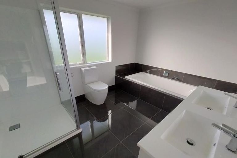 Photo of property in 115 Clevely Line, Bunnythorpe, Palmerston North, 4478