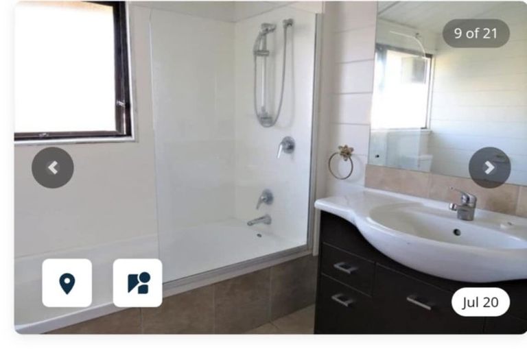 Photo of property in 114 Marina View Drive, West Harbour, Auckland, 0618