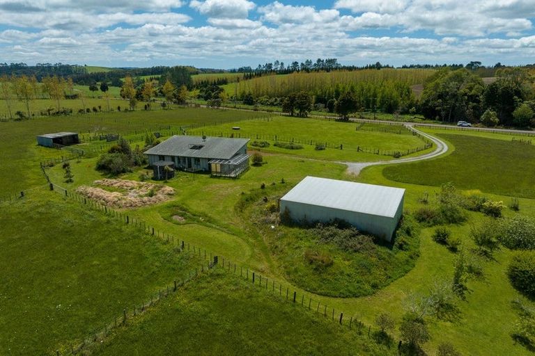 Photo of property in 33 Signal Road, Okaihau, 0475
