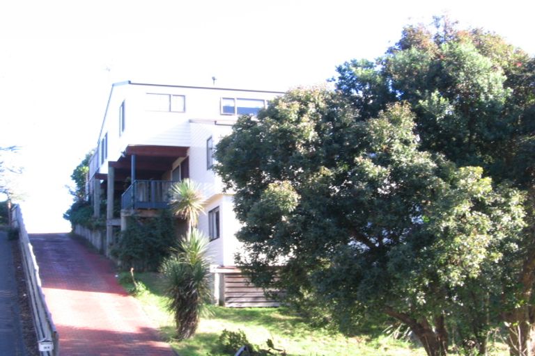 Photo of property in 37 Weggery Drive, Waikanae Beach, Waikanae, 5036