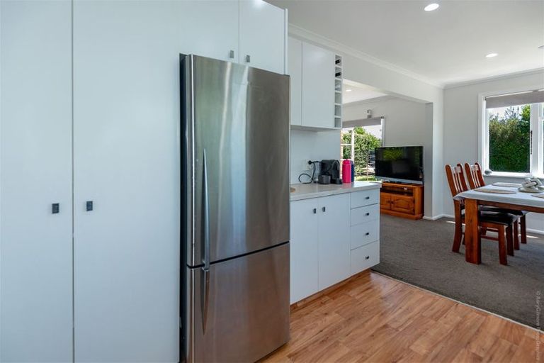 Photo of property in 28 Railway Road, Dunsandel, 7682