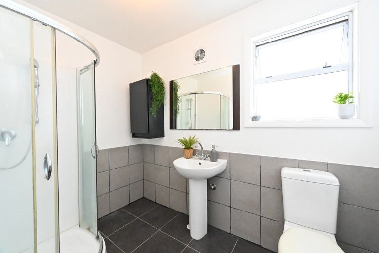 Photo of property in 37 Constable Crescent, Onekawa, Napier, 4110