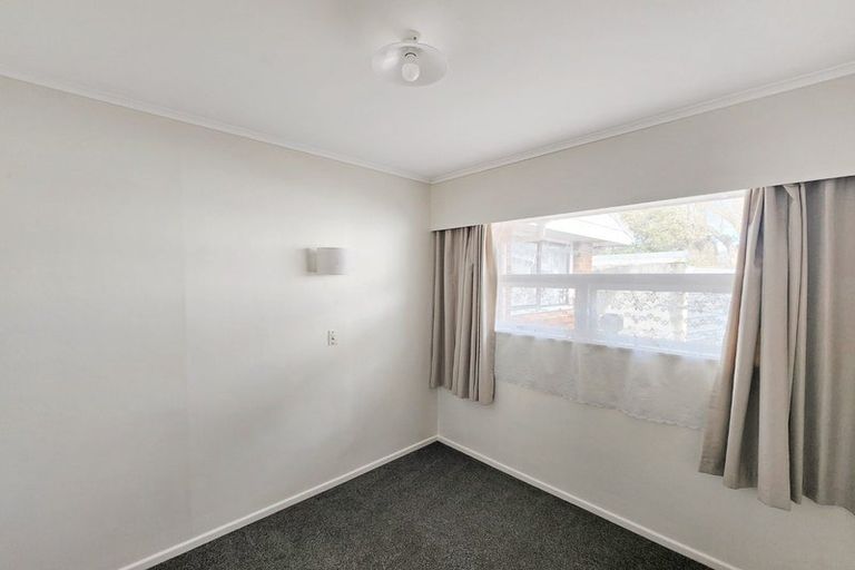 Photo of property in 10 Amberley Grove, Hutt Central, Lower Hutt, 5010