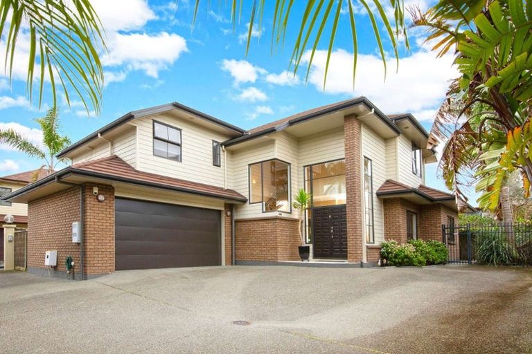 Photo of property in 137a Bucklands Beach Road, Bucklands Beach, Auckland, 2012