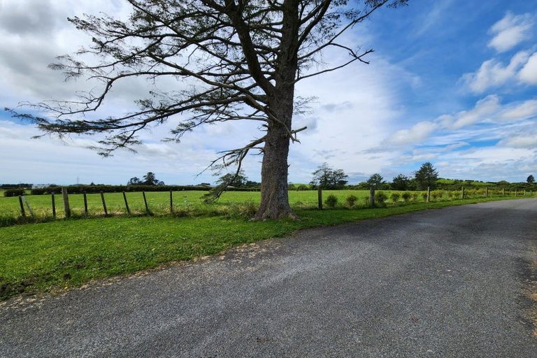 Photo of property in 1529 Egmont Road, Egmont Village, 4386