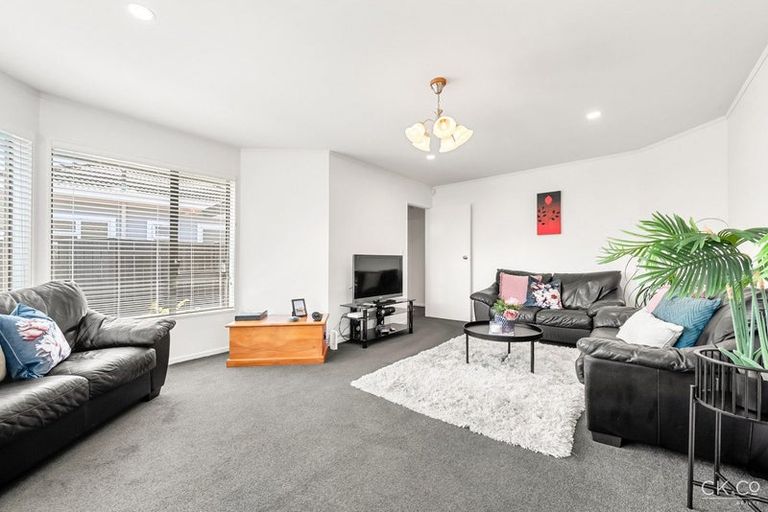 Photo of property in 13a Fairfield Avenue, Fairfield, Lower Hutt, 5011