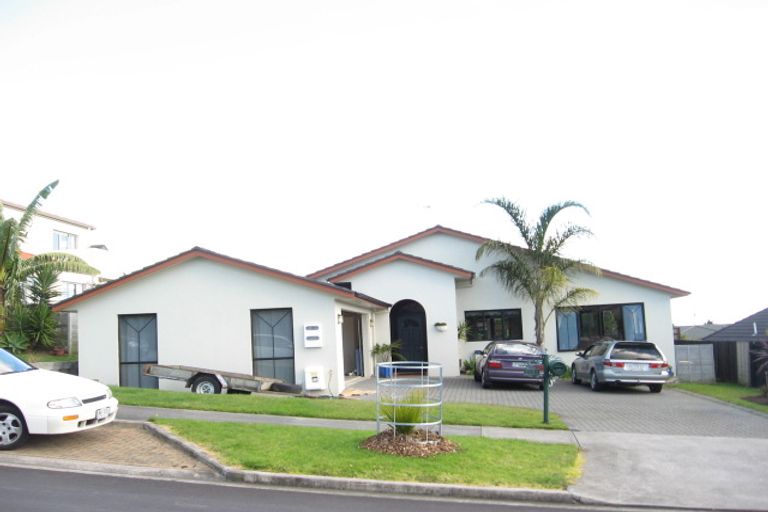 Photo of property in 11 Manara Place, The Gardens, Auckland, 2105