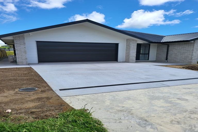 Photo of property in 13 Tarata Place, Owhata, Rotorua, 3010