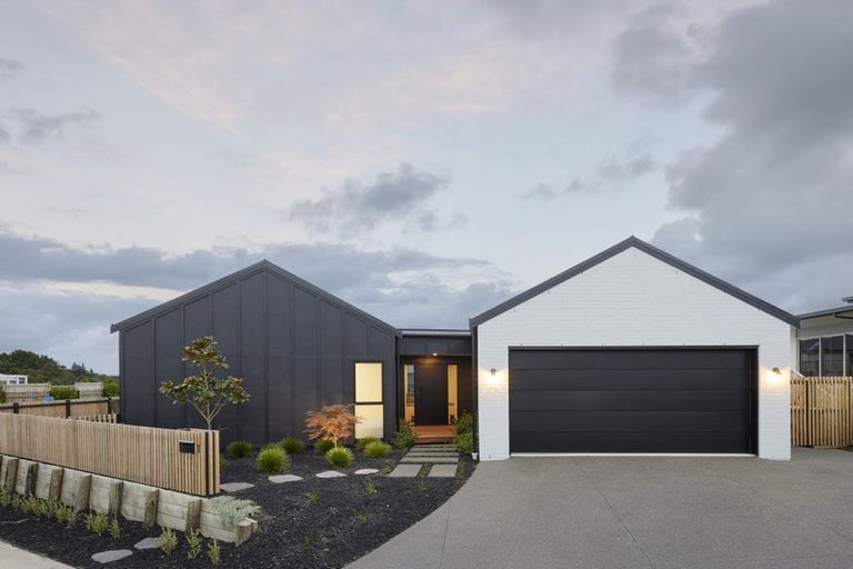 Photo of property in 1 Whitworth Lane, Omokoroa, 3114