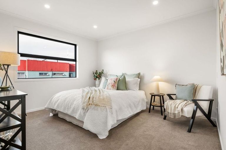 Photo of property in 143 Clarence Street, Hamilton Lake, Hamilton, 3204