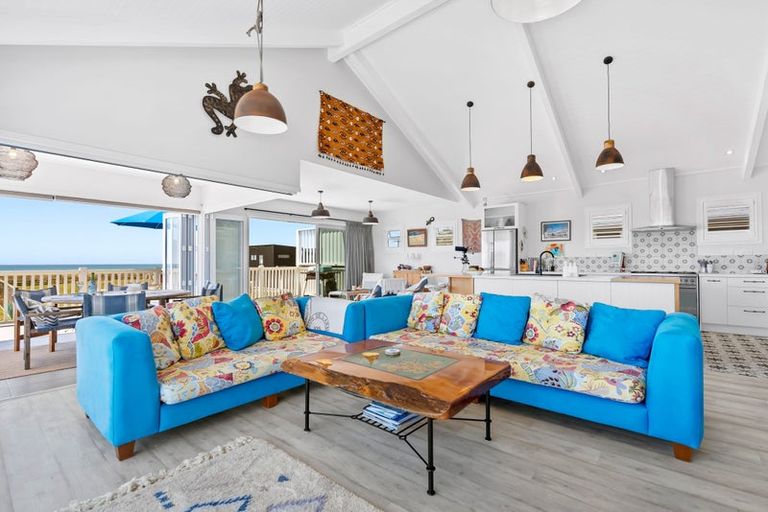 Photo of property in 3 Christie Close, Pataua North, Parua Bay, 0175