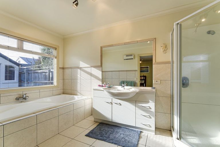 Photo of property in 22 Heritage Crescent, Richmond, 7020