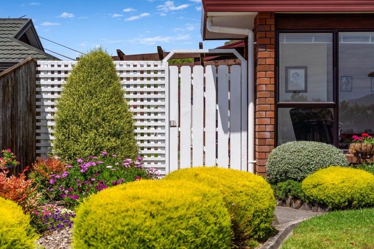 Photo of property in 66 Cedar Drive, Paraparaumu Beach, Paraparaumu, 5032