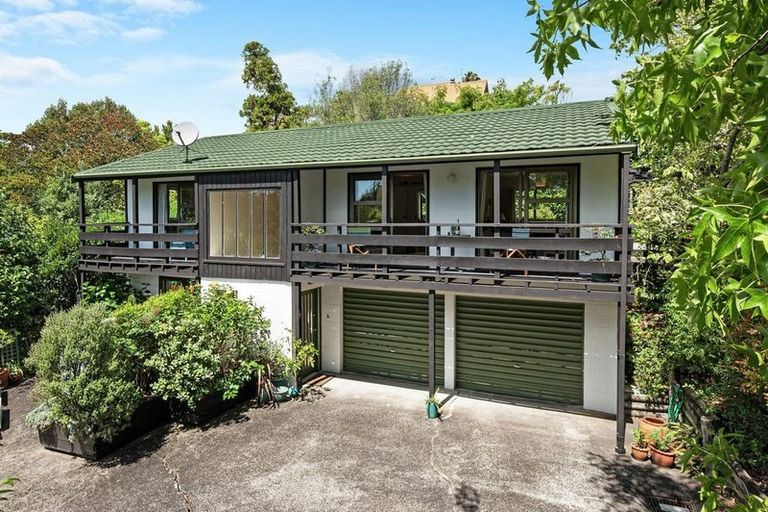 Photo of property in 7 Montressor Place, Howick, Auckland, 2014