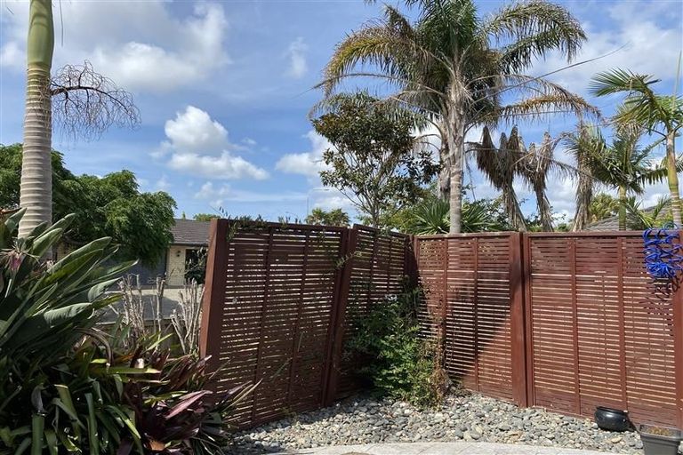 Photo of property in 17 Kellaway Drive, East Tamaki, Auckland, 2013