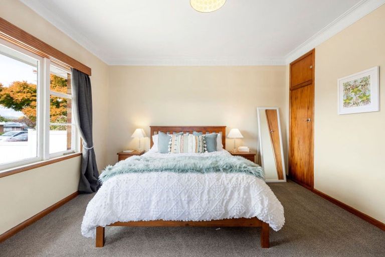 Photo of property in 79 Shakespeare Street, Leamington, Cambridge, 3432