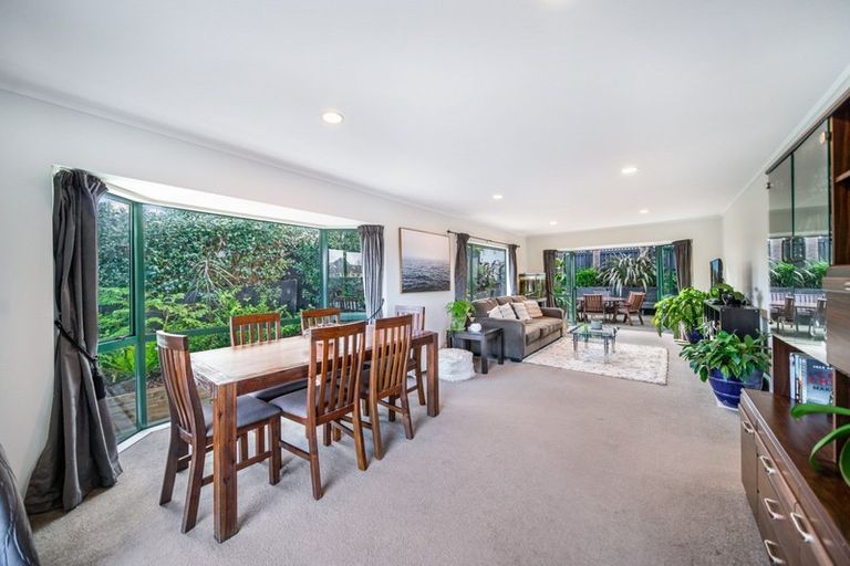 Photo of property in 2/23a Vincent Street, Howick, Auckland, 2014