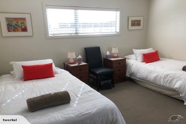 Photo of property in 6 Roderick Street, Otumoetai, Tauranga, 3110