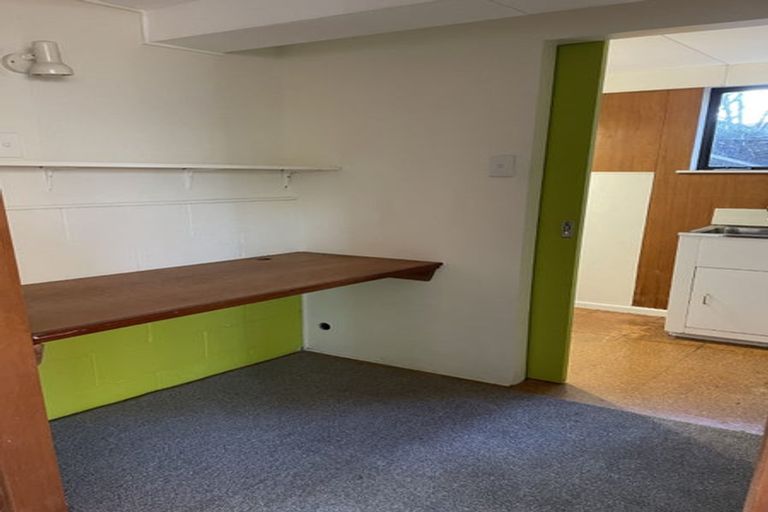 Photo of property in 25 Kopiko Road, Titirangi, Auckland, 0604