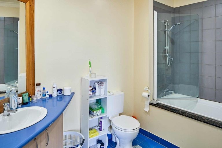 Photo of property in 17/60 Courtenay Place, Te Aro, Wellington, 6011