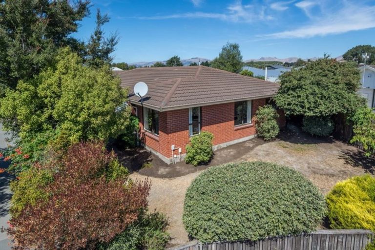 Photo of property in 1/20 Mchaffies Place, Wainoni, Christchurch, 8061