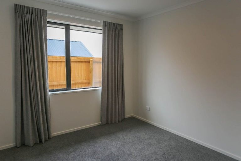 Photo of property in 9 Mcquillan Avenue, Woodend, 7610