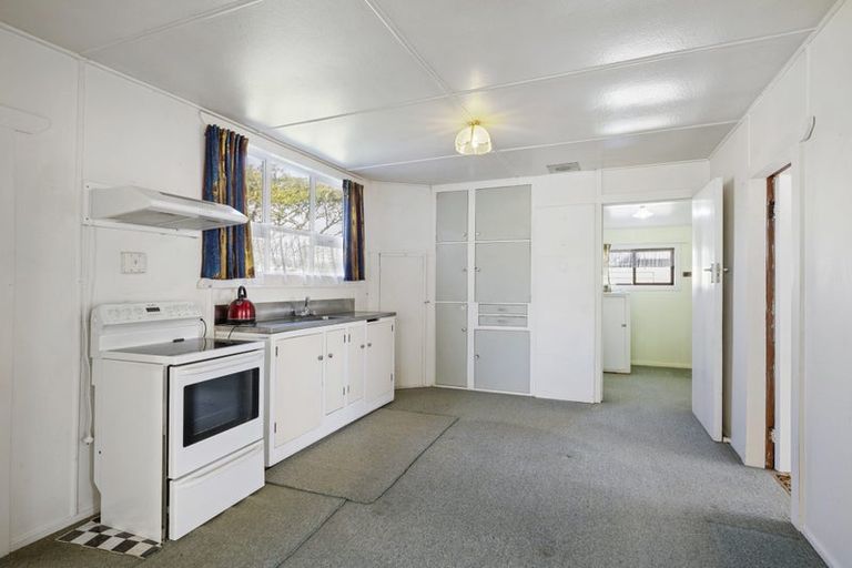 Photo of property in 71 Seymour Street, Waitara, 4320