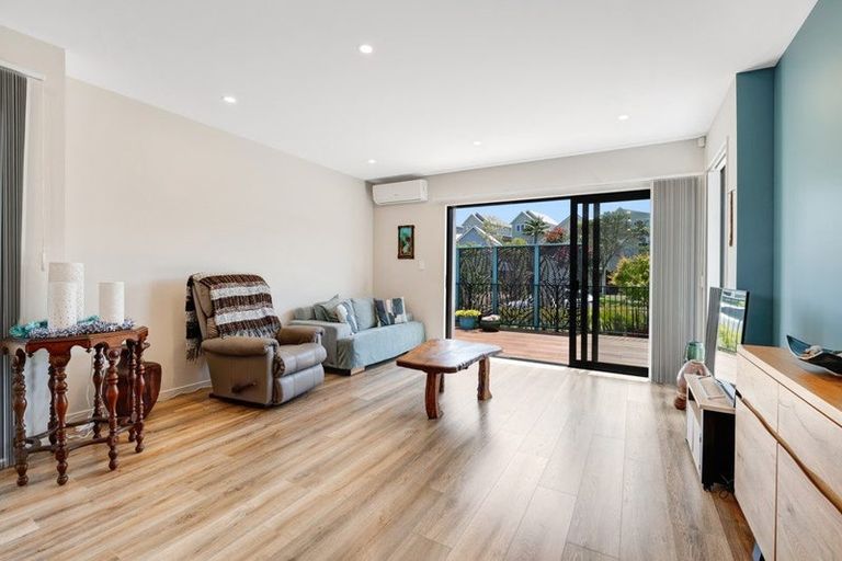 Photo of property in 116 Parkview Drive, Gulf Harbour, Whangaparaoa, 0930