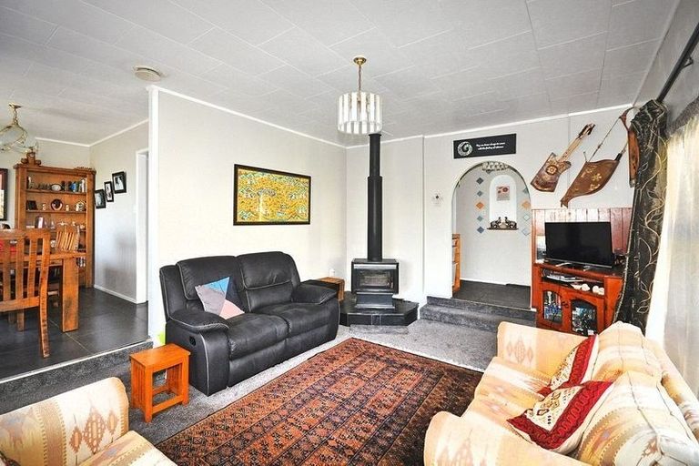 Photo of property in 93 Burundi Avenue, Clendon Park, Auckland, 2103