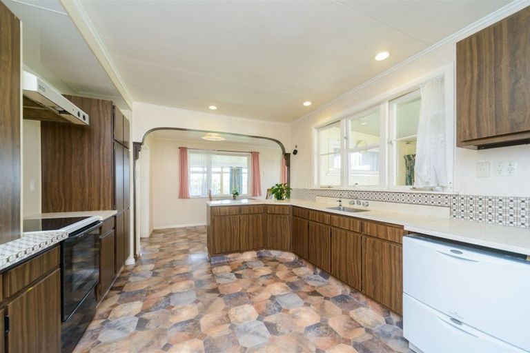 Photo of property in 44 Highbury Avenue, Highbury, Palmerston North, 4412