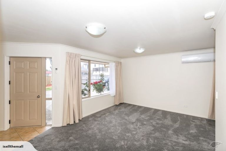 Photo of property in 53a Vardon Road, St Andrews, Hamilton, 3200