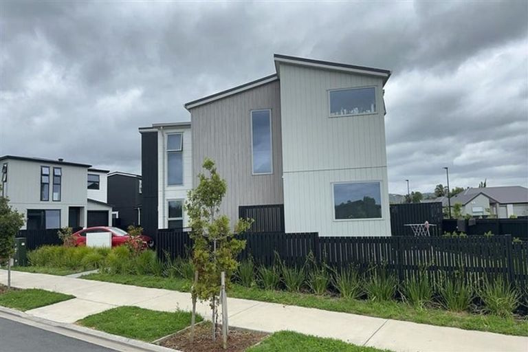 Photo of property in 12 Potene Lane, Te Puke, 3119