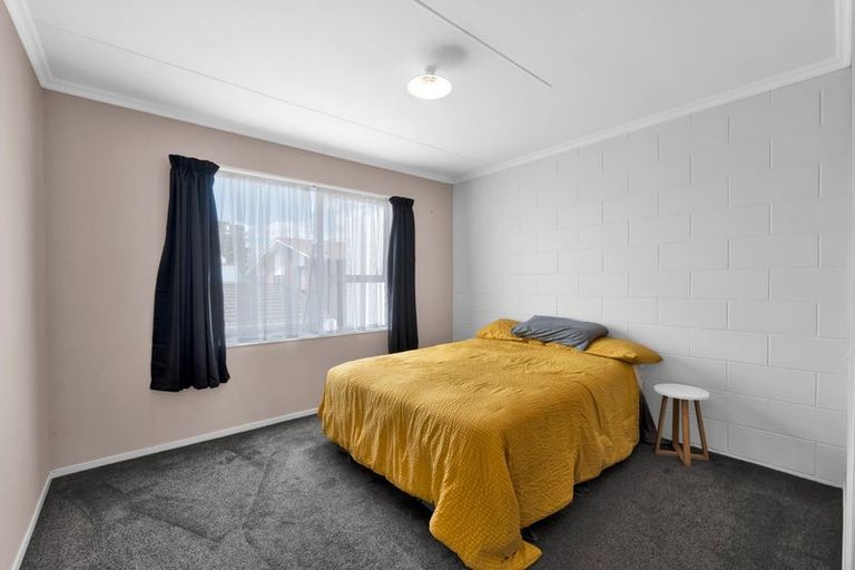 Photo of property in 43b Fulford Street, New Plymouth, 4310