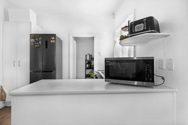 Photo of property in 12 Gordon Road, Papatoetoe, Auckland, 2025