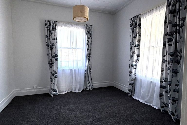 Photo of property in 27 Second Avenue, Avenues, Whangarei, 0110