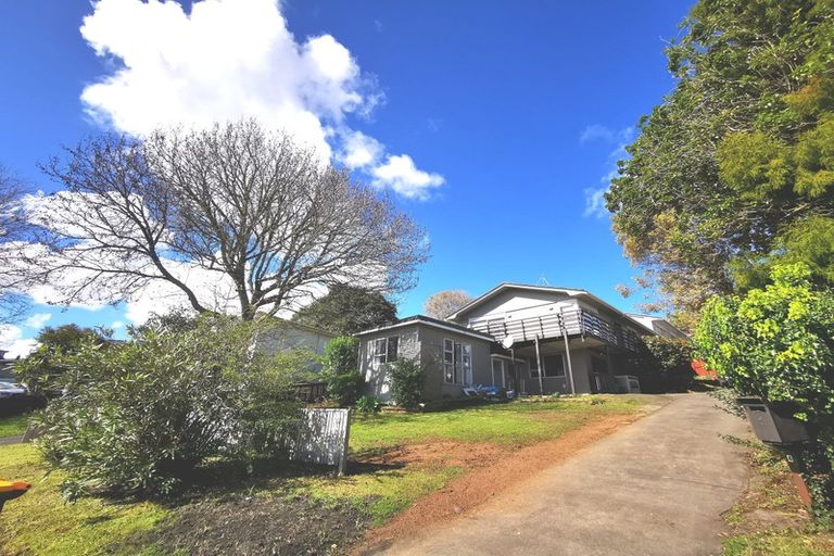 Photo of property in 1/4 Osmond Court, Sunnyvale, Auckland, 0612