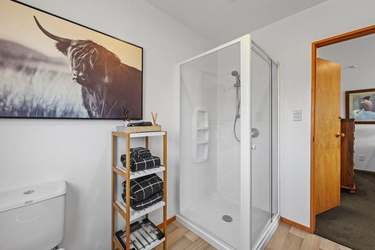 Photo of property in 20 Penruddock Rise, Westmorland, Christchurch, 8025