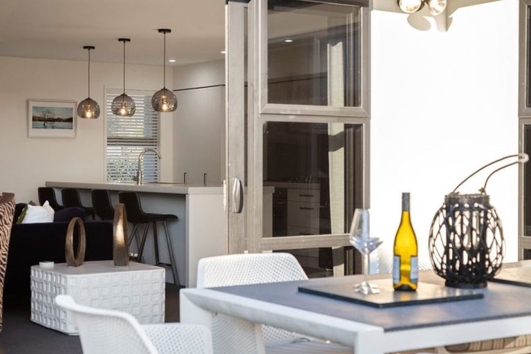 Photo of property in 23 Stockyard Crescent, Pukekohe, 2120