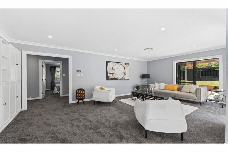 Photo of property in 1 Celina Place, Browns Bay, Auckland, 0630