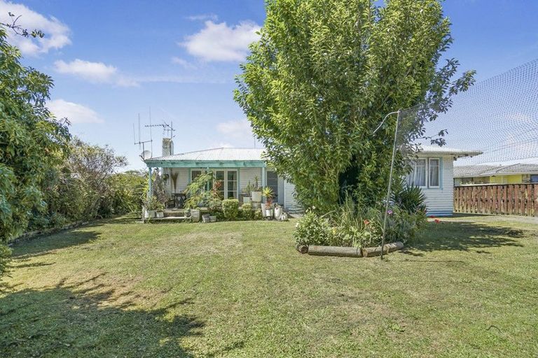 Photo of property in 22 Carrington Avenue, Hillcrest, Hamilton, 3216