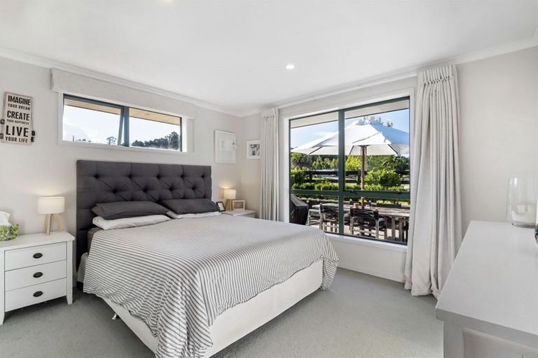 Photo of property in 1084 Weranui Road, Wainui, Silverdale, 0994