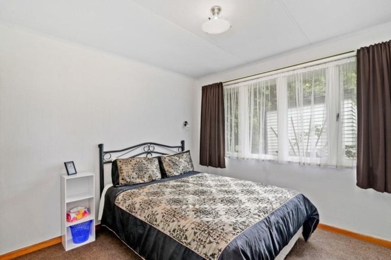 Photo of property in 5 Inverness Road, Western Heights, Rotorua, 3015