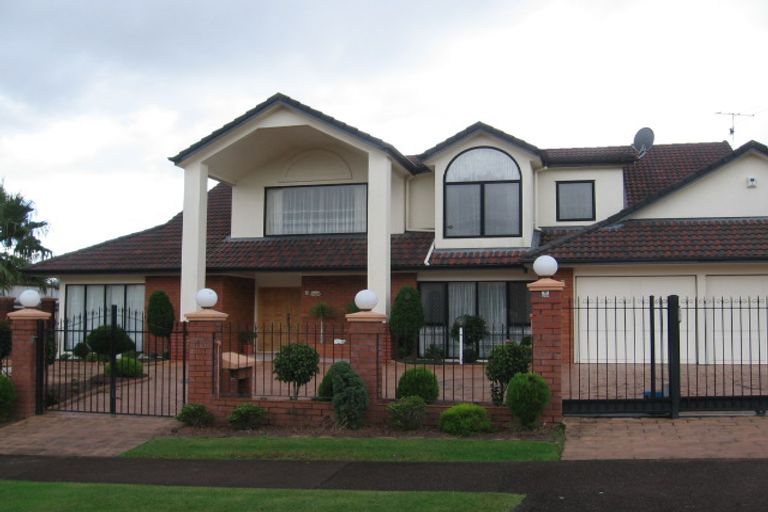 Photo of property in 48 Manor Park, Sunnyhills, Auckland, 2010