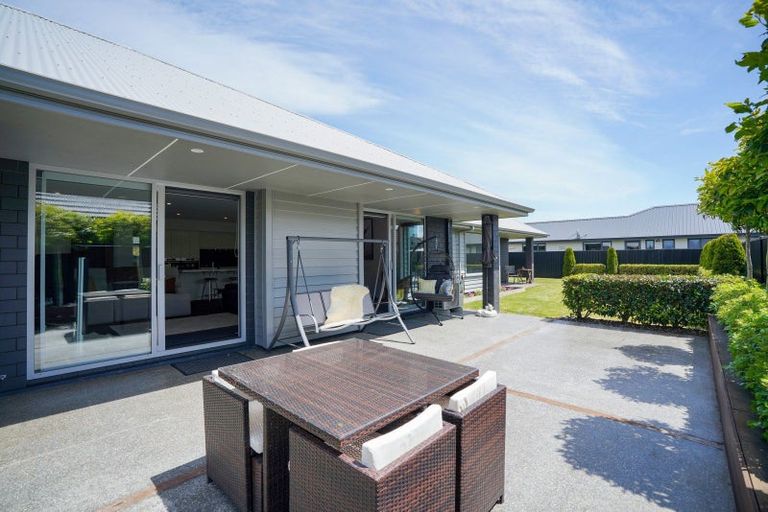 Photo of property in 25 Northside Drive, Waikiwi, Invercargill, 9810