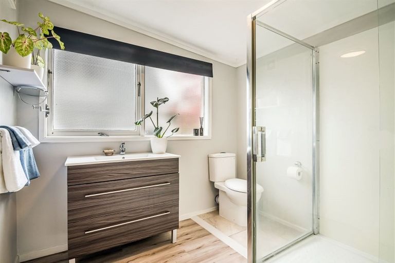 Photo of property in 1/9 Hazards Road, Weymouth, Auckland, 2103