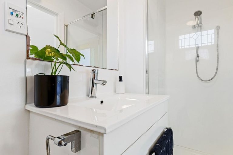 Photo of property in 96 Randolph Street, Woolston, Christchurch, 8062