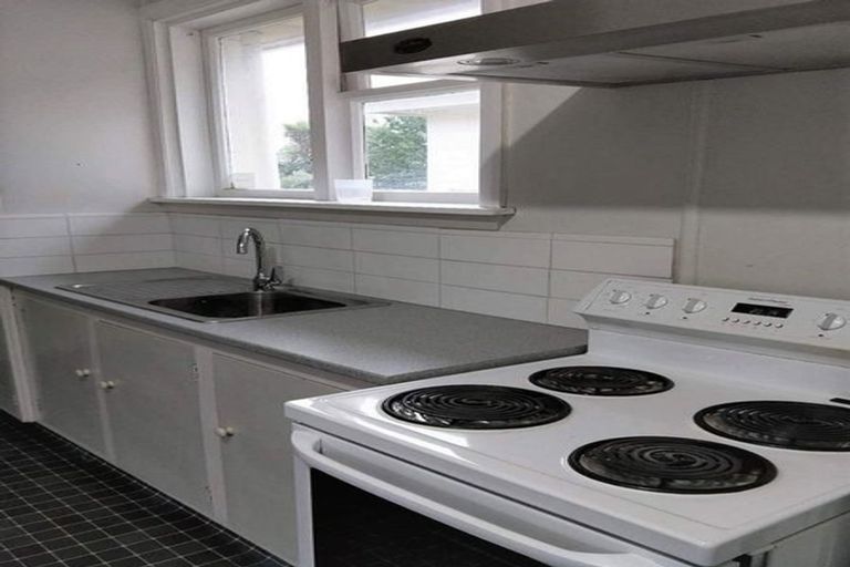 Photo of property in 12 Arthur Street, Upper Riccarton, Christchurch, 8041