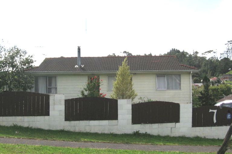 Photo of property in 7 Sabot Place, Massey, Auckland, 0614